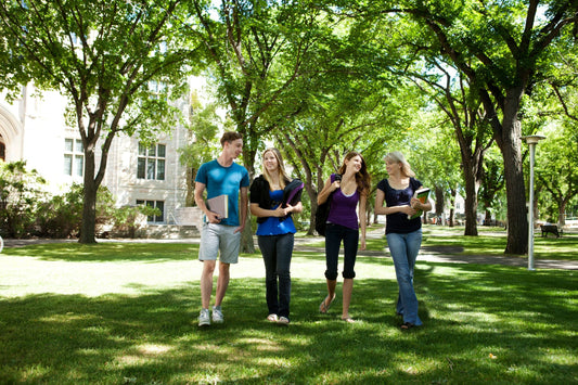 5 Dorm Room Must-Haves For New College Students