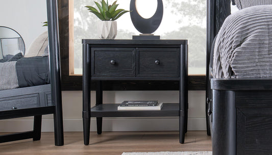 Choosing and Styling Your Nightstand