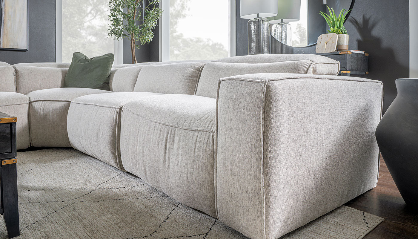 Colter II Reclining Sectional