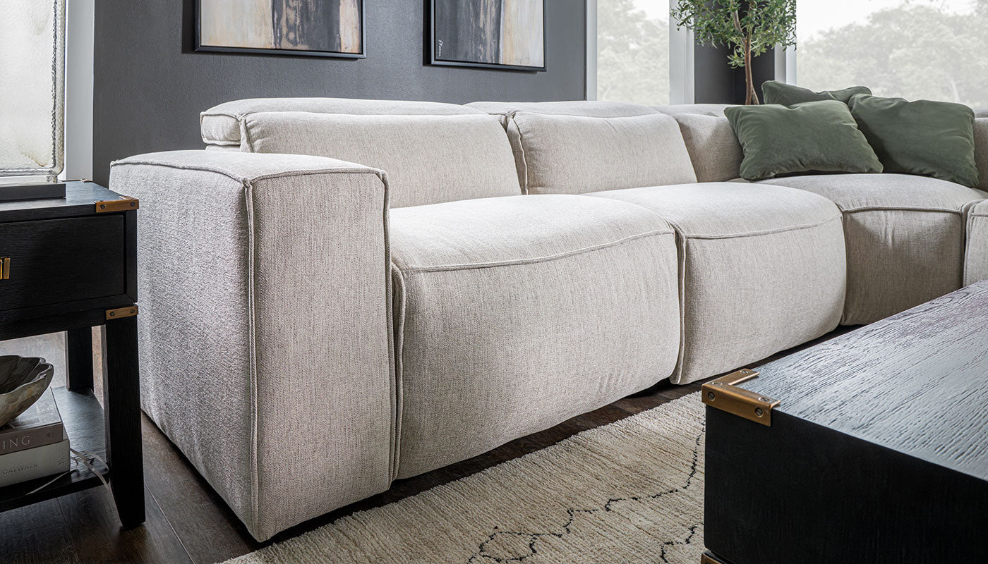 Colter II Reclining Sectional