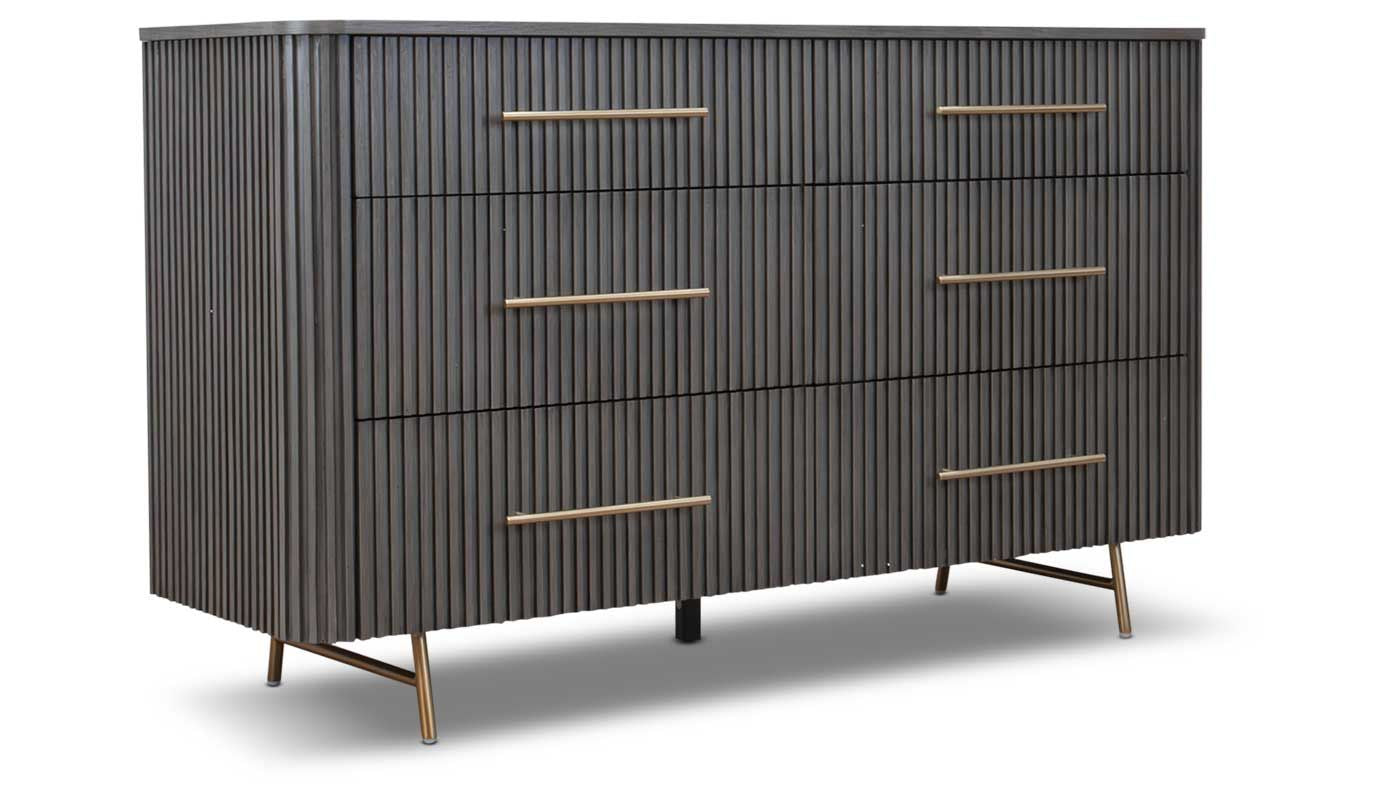 Finnely Dresser