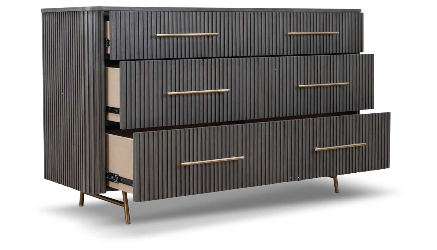 Finnely Dresser
