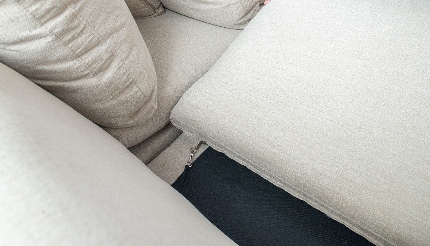 Jacqueline Sofa & Loveseat