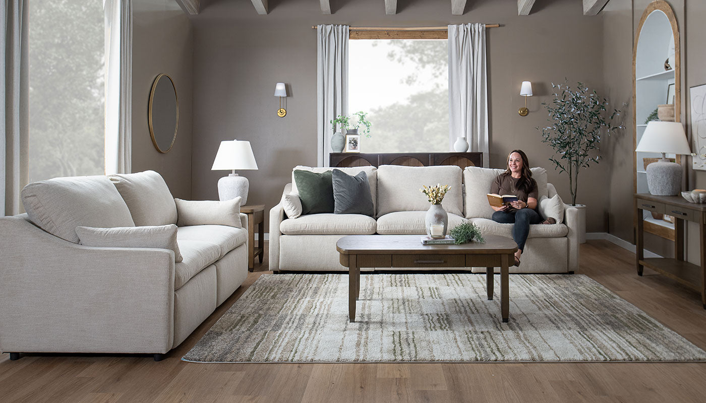 Jacqueline Sofa & Loveseat