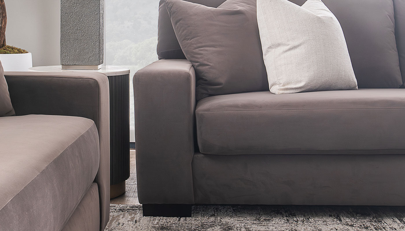 Lilly Sofa & Loveseat