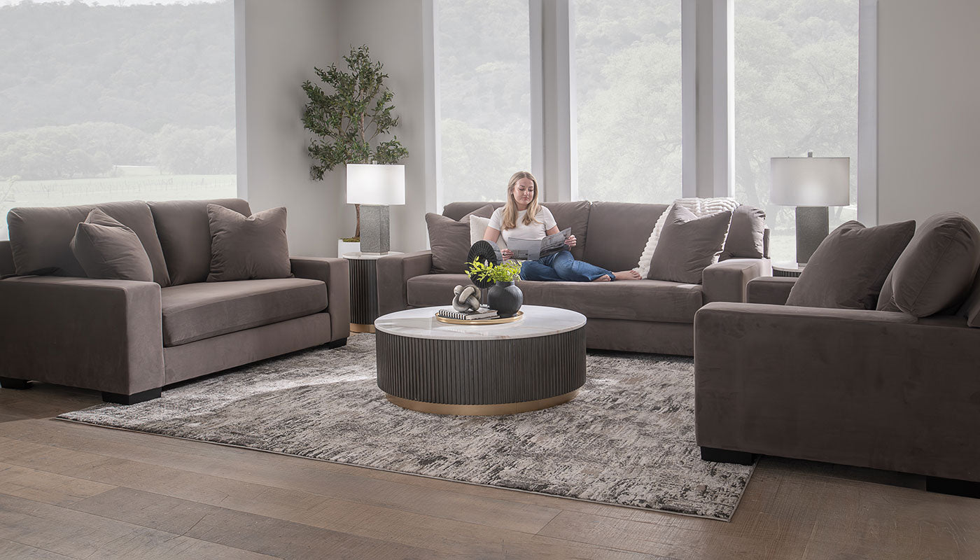 Lilly Sofa & Loveseat