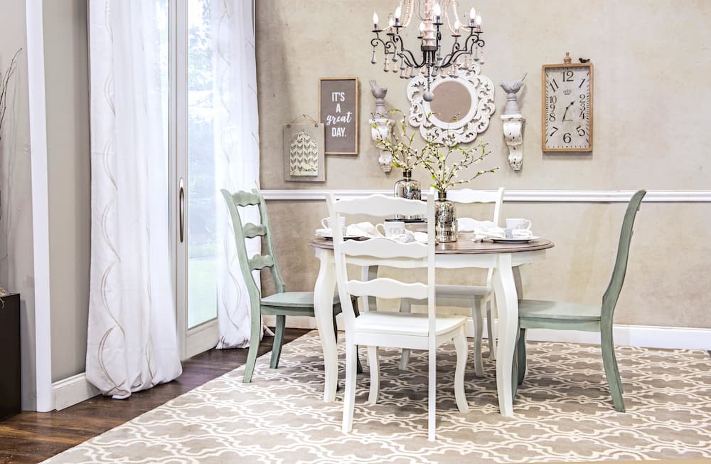 10 Ideas for Decorating Your Family Dining Room – Home Zone Furniture