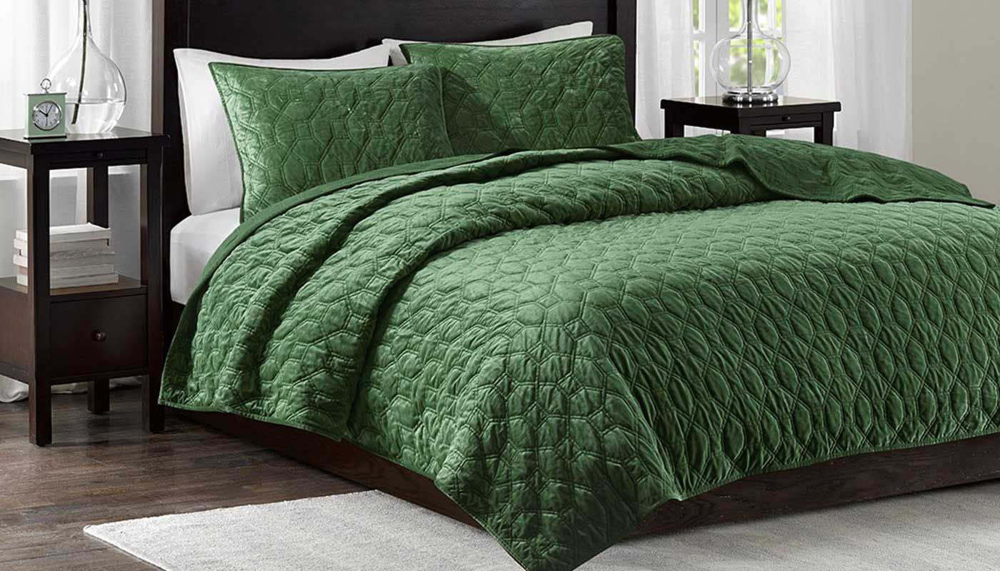 Harper Faux Velvet Comforter Set Color: Taupe Queen Size