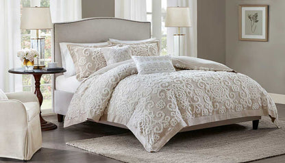 Suzanna Comforter Set
