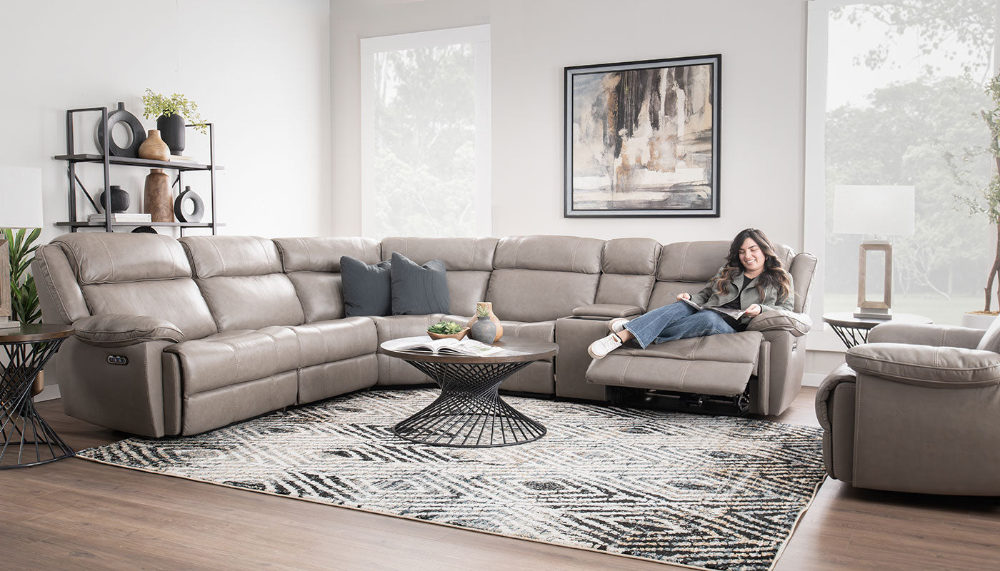 Easthill II Leather Reclining Sectional