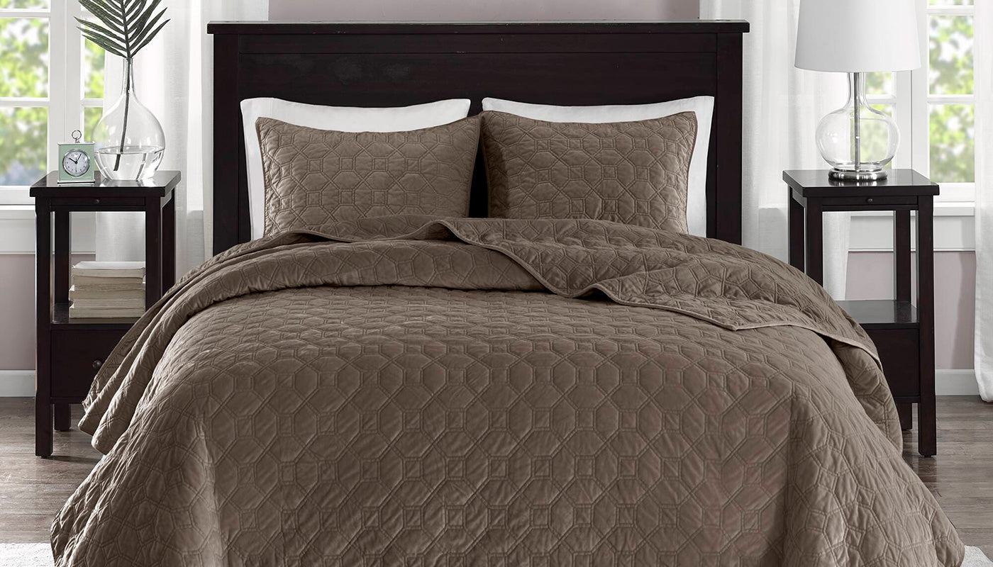 Harper Faux Velvet Comforter Set