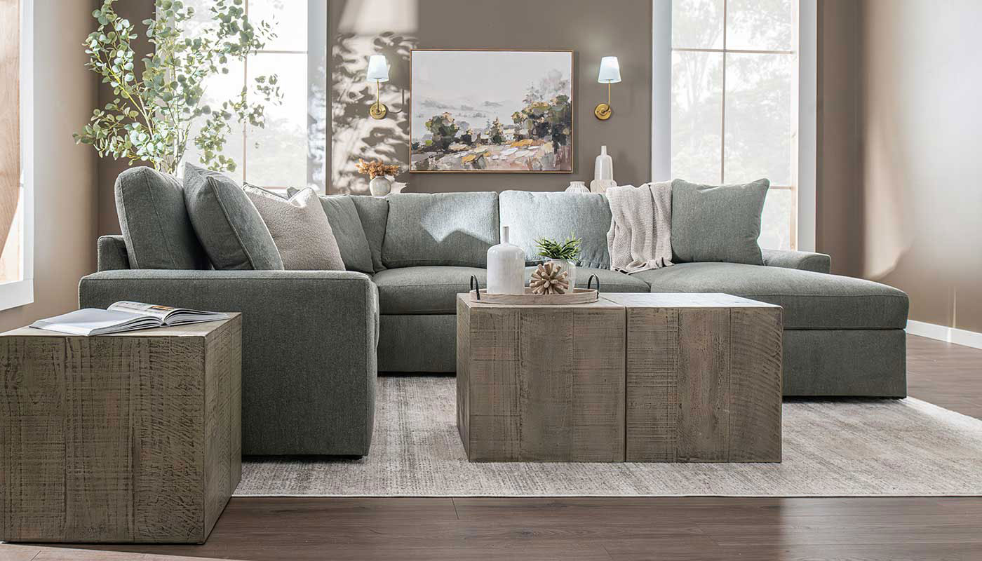 Ivy Sectional with Chaise