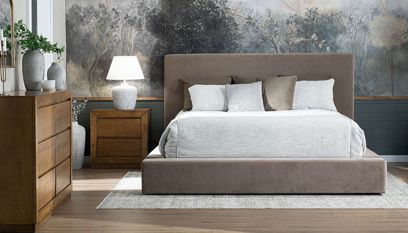 Lisbon Bedroom with Lotus Case Pieces - Thumbnail 4