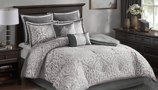 Odette Comforter Set