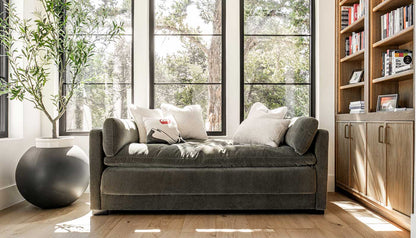 Remmy Martin Sofa Lounge